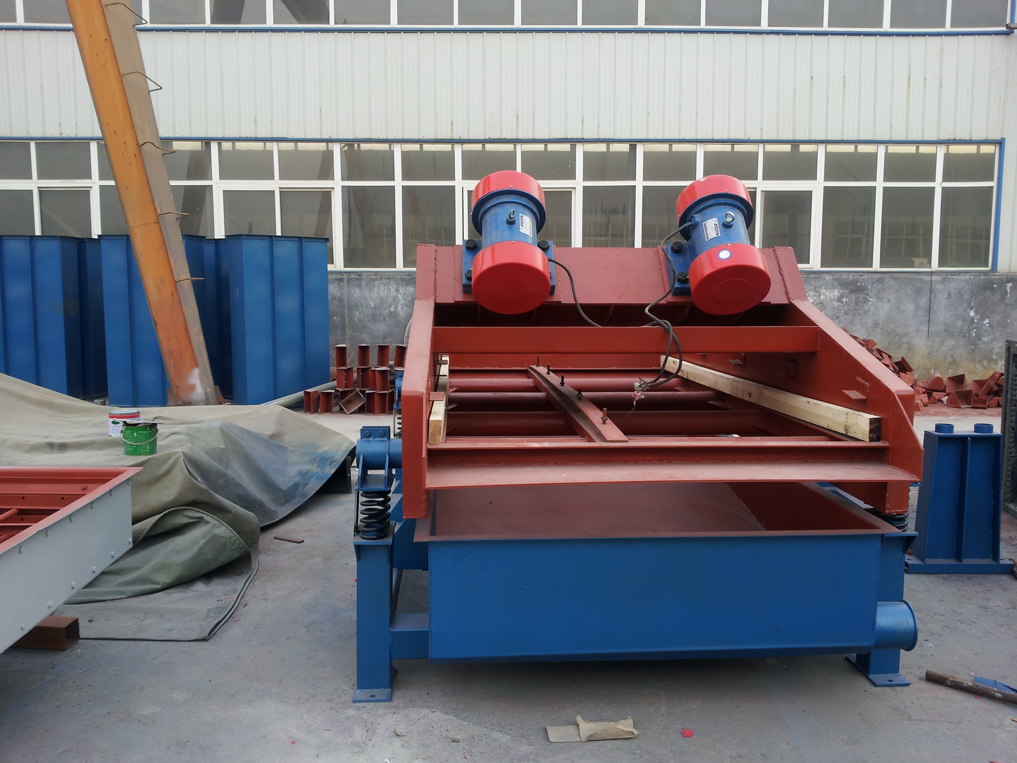 脫水振動篩跑漿怎么解決？